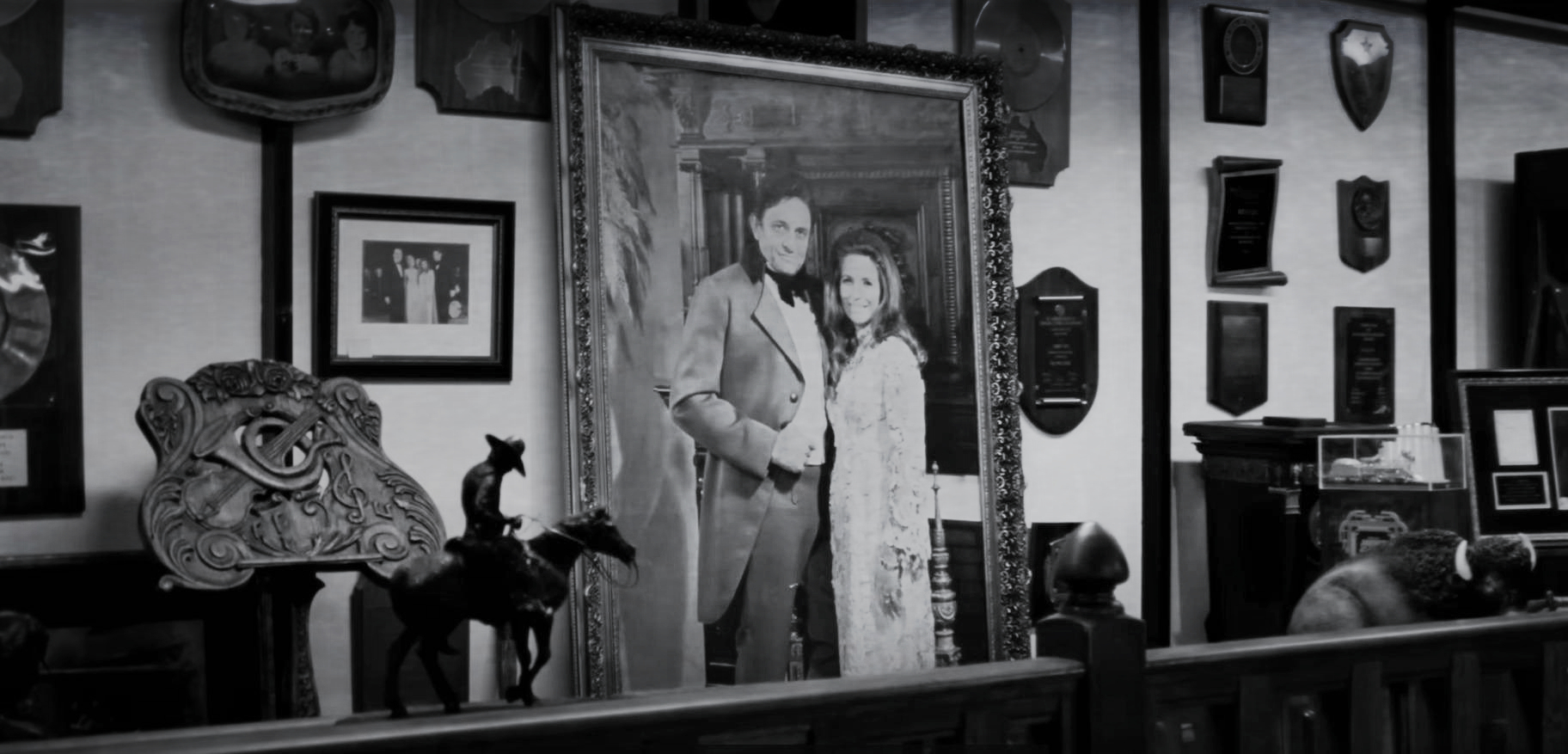 Johnny and June Carter Cash in Black and White from Hurt video